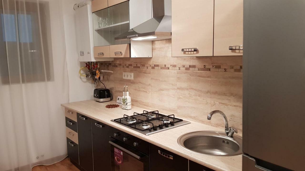 Gloria Apartament Apartment Baia Mare Exterior photo